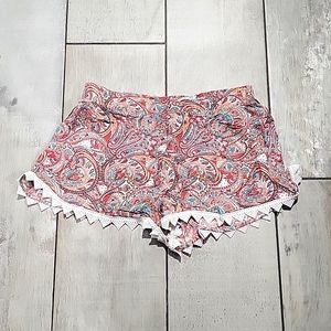 En Creme  bojo short shots size small #15A